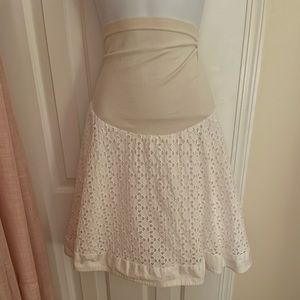 A Pea in the Pod Maternity skirt